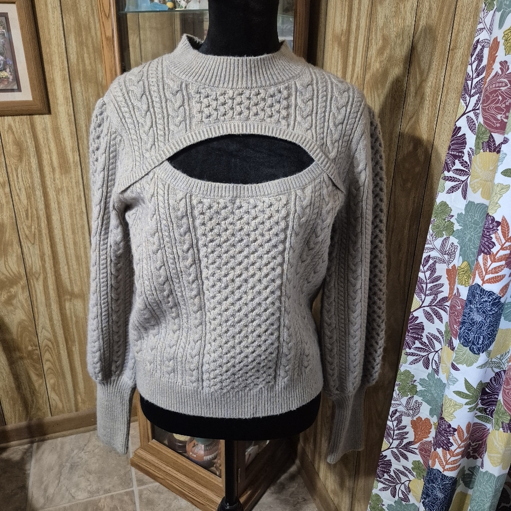 Elegant Beige Cable Knit Sweater